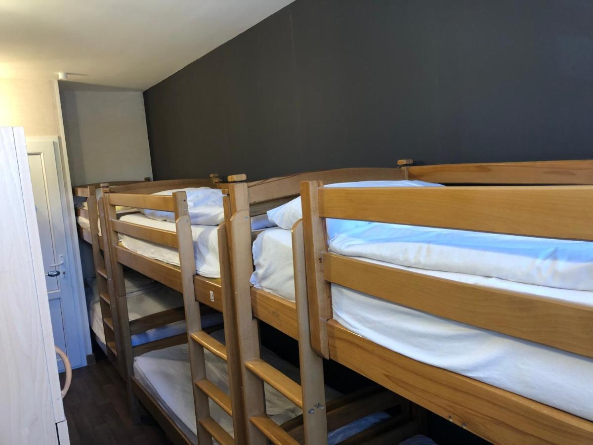 4 Friends Hostel Erévan Extérieur photo